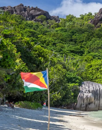 seychelles flag 1