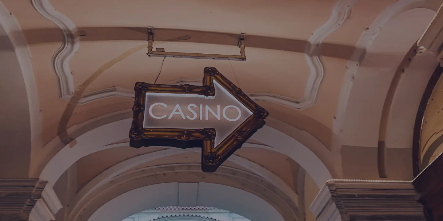 How much is a casino license in different countries_
